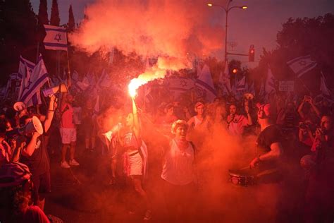 Protests swell in Tel Aviv for 28th week as anti-government movement vows more ‘days of disruption’